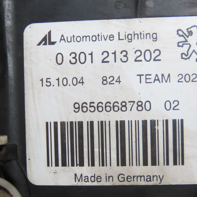 Phare droit occasion PEUGEOT 407 Phase 1 04-2004->07-2008 2.0 HDI 136ch 620690 4