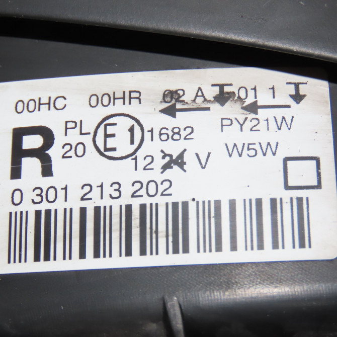 Phare droit occasion PEUGEOT 407 Phase 1 04-2004->07-2008 2.0 HDI 136ch 620690 6