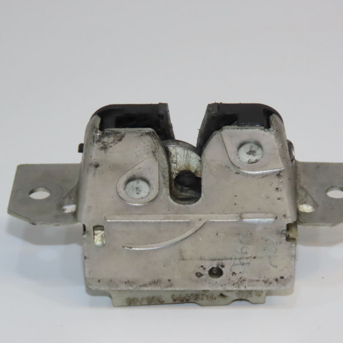 Serrure hayon occasion MERCEDES CLASSE B I Phase 1 06-2005->04-2008 B 180 CDI 1697400235 1