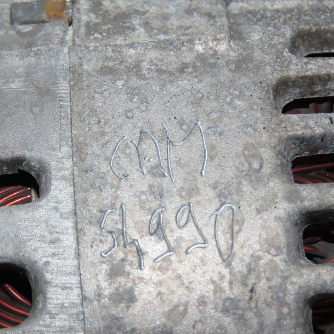 Alternateur occasion MERCEDES CLASSE B I Phase 1 06-2005->04-2008 B 180 CDI 2661541302 8