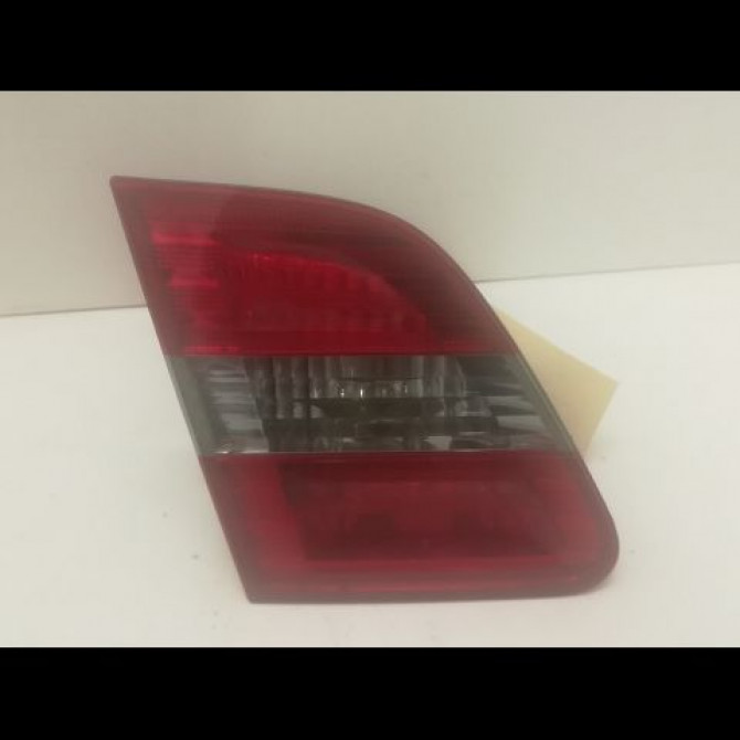Feu arrière interieur gauche occasion MERCEDES CLASSE B I Phase 2 04-2008->09-2011 B 200 CDI 1698201564 1