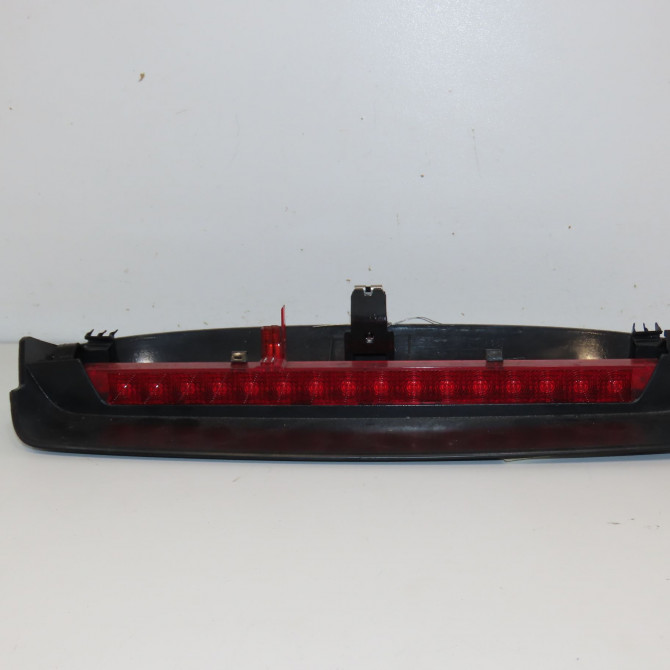 Feux stop supplementaire occasion SKODA FABIA II Phase 2 03-2010->12-2014 1.6 TDI 90ch 5J694509747H 1