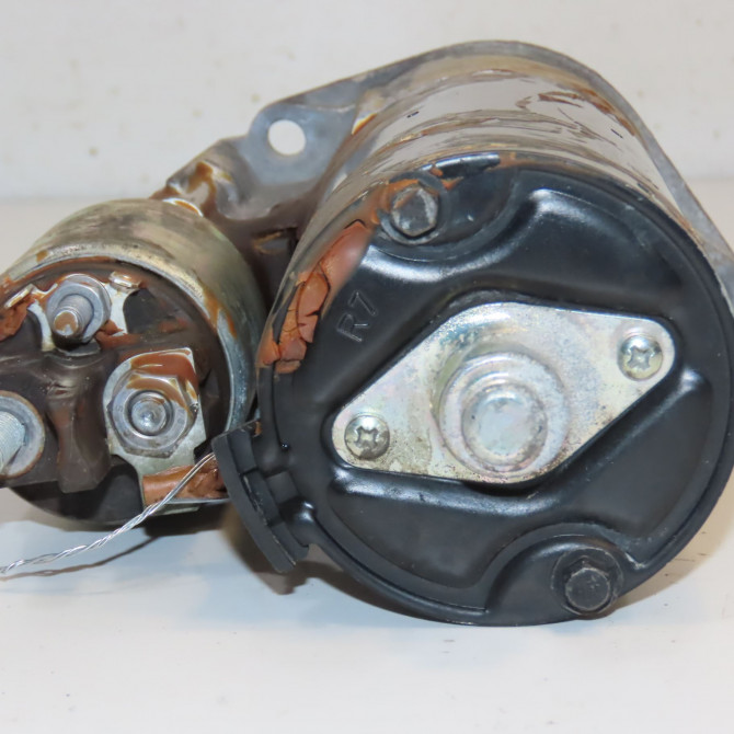 Démarreur occasion MERCEDES CLASSE B I Phase 2 04-2008->09-2011 B 180 CDi 110ch 6151030180 4