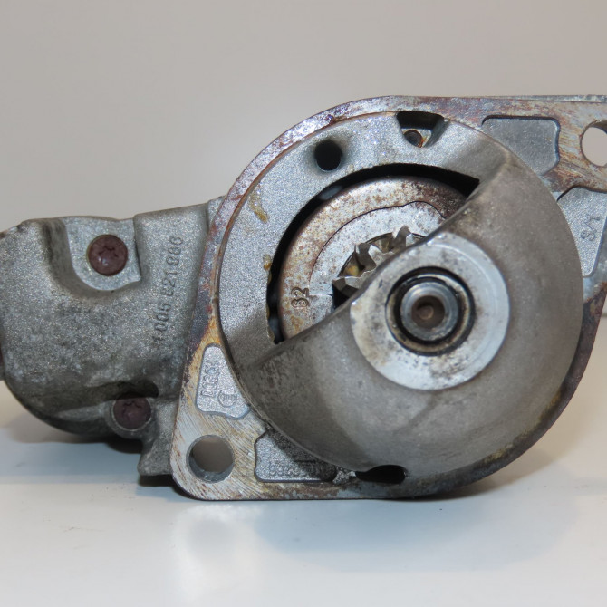 Démarreur occasion MERCEDES CLASSE B I Phase 1 06-2005->04-2008 B 180 CDI 6151030180 3