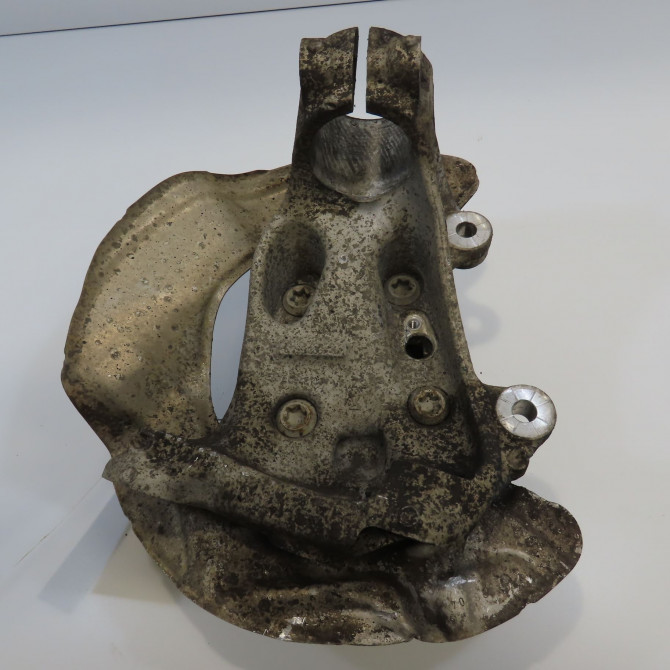 Moyeu avd occasion B.M.W. SERIE 1 II Phase 1 08-2011->06-2015 116D 116ch 31206876840 2