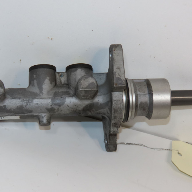 Maitre cylindre occasion OPEL VIVARO I Phase 1 10-2002->08-2006 1.9 DTI 8v 100ch 93161164 3