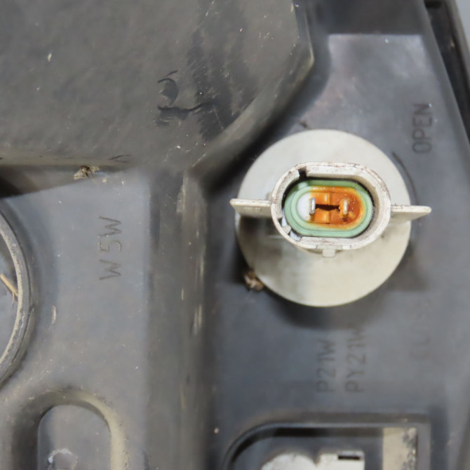 Phare droit occasion RENAULT TRAFIC II Phase 2 08-2006->... 2.0 DCI 16v 115ch 8200701356 3