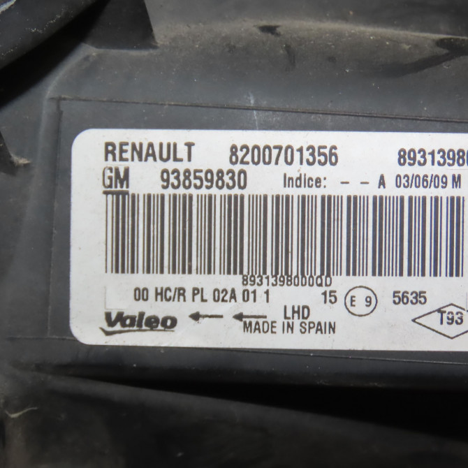 Phare droit occasion RENAULT TRAFIC II Phase 2 08-2006->... 2.0 DCI 16v 115ch 8200701356 5