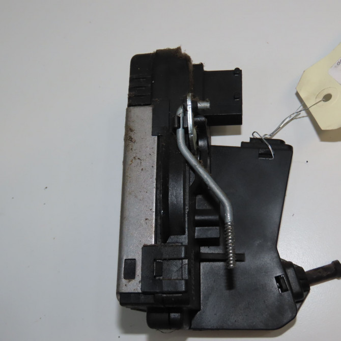 Serrure porte avd occasion RENAULT TRAFIC II Phase 2 08-2006->... 2.0 DCI 16v 115ch 8200042171 2