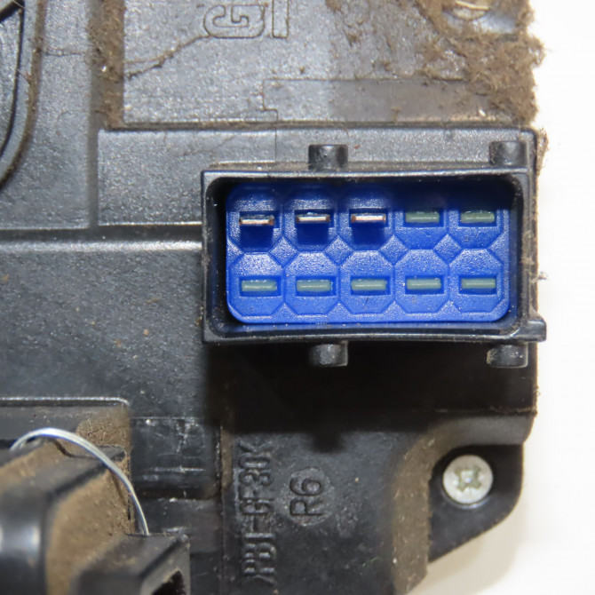 Serrure porte avd occasion RENAULT TRAFIC II Phase 2 08-2006->... 2.0 DCI 16v 115ch 8200042171 4