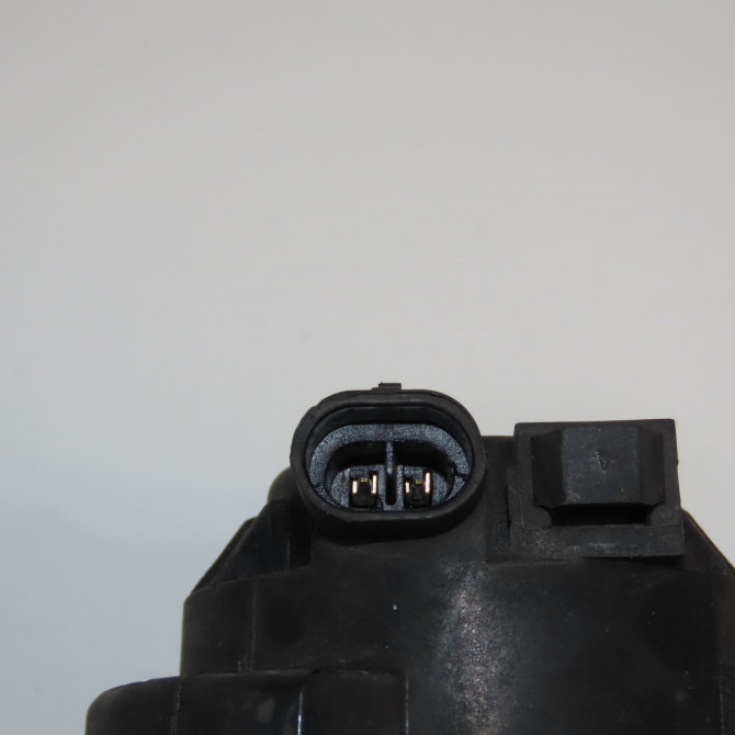 Phare antibrouillard avant gauche occasion FIAT 500 II 500 II Phase 1 2007-07-01->2016-03-31 1.2i 69ch 51822889 3