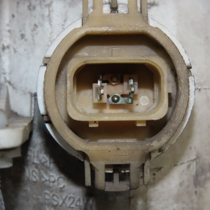 Phare antibrouillard avant gauche occasion PEUGEOT 207 Phase 1 04-2006->06-2013 1.6 HDI 16v 90ch 9685425280 3