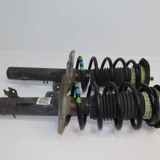 Amortisseur avant droit occasion PEUGEOT 207 Phase 1 04-2006->06-2013 1.6 HDI 16v 90ch 520862 1