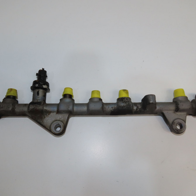 Rampe injection occasion RENAULT SCENIC III Phase 1 04-2009->11-2011 1.9 DCI 130ch 175212059R 1