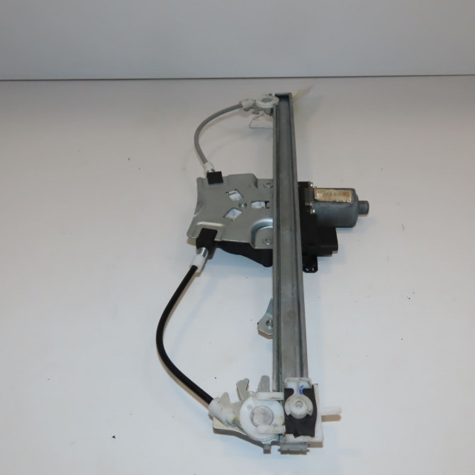 Mecanisme + moteur lève-glace avant droit occasion FIAT FIORINO III Phase 1 01-2008->... 1.3 MULTIJET 16v 95ch 52148372 1