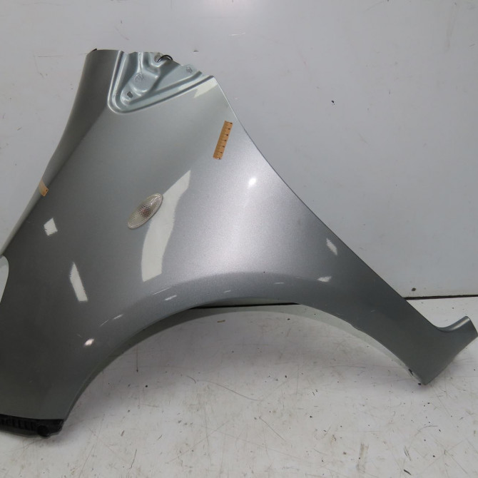 Aile avant gauche occasion TOYOTA YARIS II Phase 1 12-2005->11-2009 1.3 VVT-i 5381252210 1