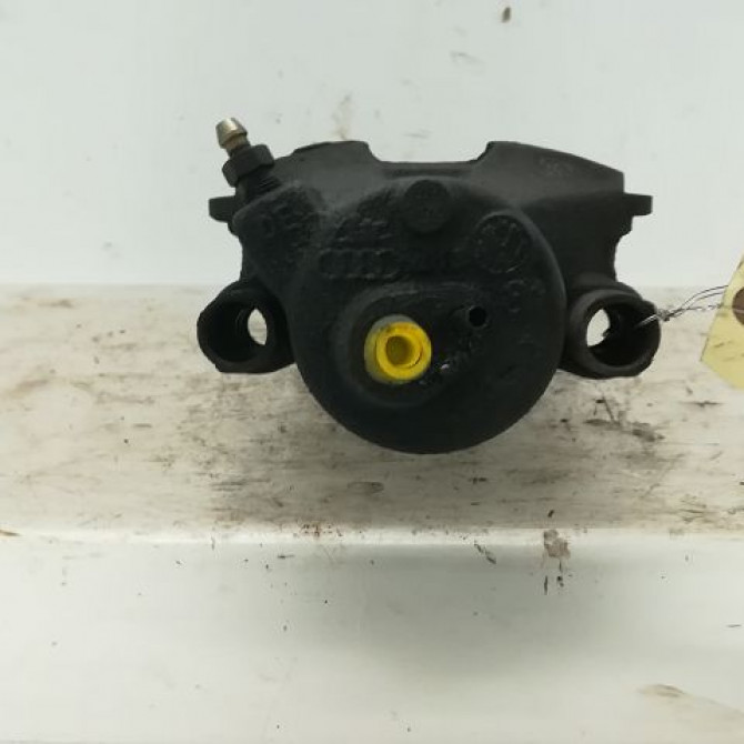 Etrier de frein avant gauche occasion VOLKSWAGEN POLO IV Phase 1 01-2002->05-2005 1.9 SDI 1K0615123D 3