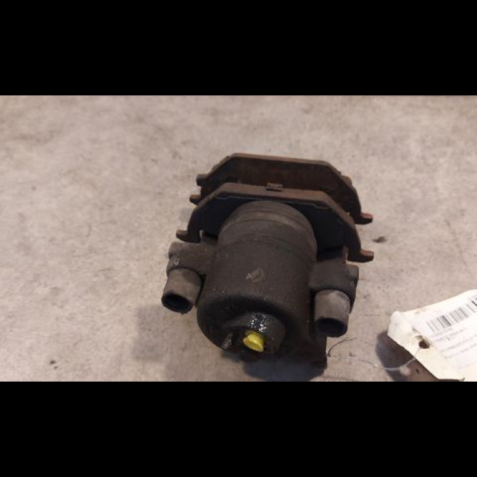 Etrier de frein avant gauche occasion VOLKSWAGEN POLO IV Phase 2 05-2005->09-2009 1.4 TDI 70ch 1K0615123D 2