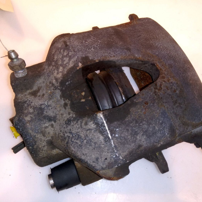 Etrier de frein avant gauche occasion VOLKSWAGEN NEW BEETLE I Phase 1 01-1999->10-2005 1.9 TDI 90ch 1K0615123D 2