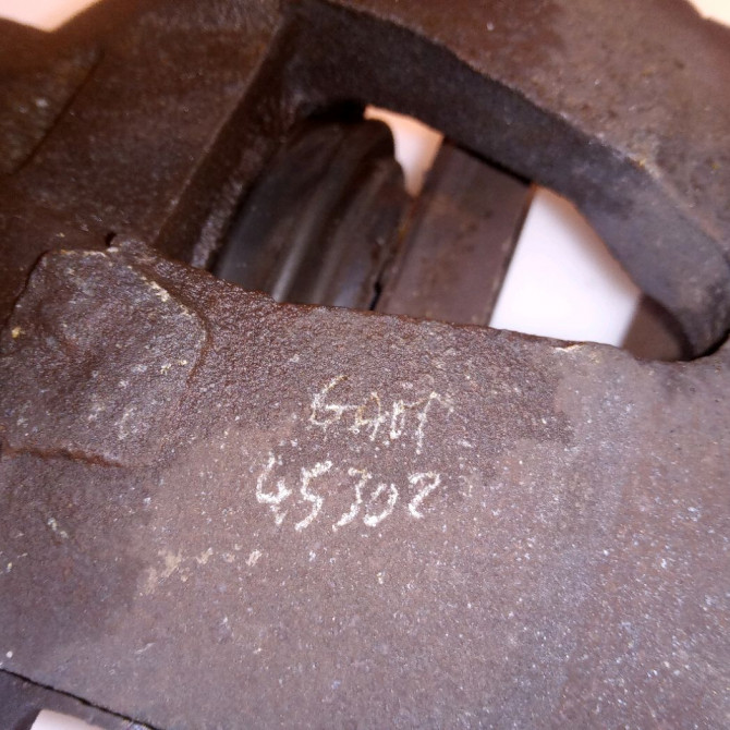 Etrier de frein avant gauche occasion VOLKSWAGEN POLO IV Phase 2 05-2005->09-2009 1.4 TDI 70ch 1K0615123D 3