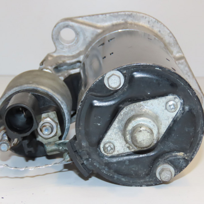 Démarreur occasion VOLKSWAGEN CADDY III Phase 1 04-1995->04-1999 1.6 TDI 102ch 2Z911024K 4