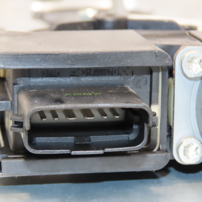 Mecanisme+moteur leve-glace avg occasion HYUNDAI I 30 I Phase 1 04-1995->04-1999 1.6 CRDI 115ch 824712L001 4