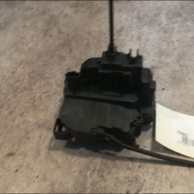 Serrure porte arg occasion RENAULT MODUS Phase 2 01-2008->12-2012 1.2i 16v 75ch 8200219248 3