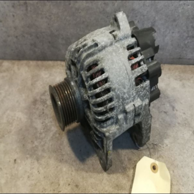 Alternateur occasion RENAULT SCENIC II Phase 2 09-2006->04-2009 1.6i 16v 8200660034 1