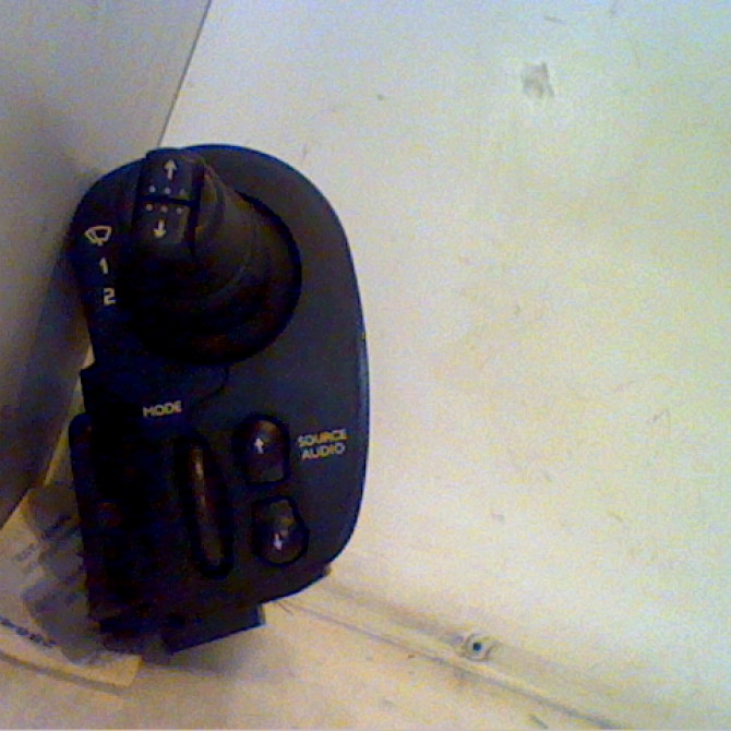 Commande essuie glace occasion RENAULT MODUS Phase 1 09-2004->12-2007 1.5 DCI 80ch 8201590631 2