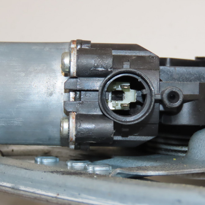 Mecanisme+moteur leve-glace avg occasion RENAULT MODUS Phase 2 01-2008->12-2012 1.2i 16v 75ch 8200748377 4