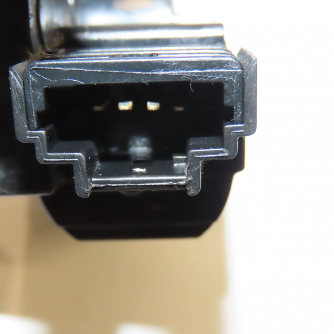 Serrure hayon occasion RENAULT MODUS Phase 2 01-2008->12-2012 1.6i 16v 110ch 8200948107 3