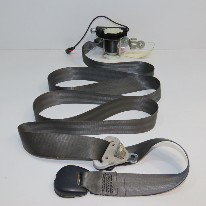 Ceinture avant droite occasion RENAULT MODUS Phase 2 01-2008->12-2012 1.5 DCI 75ch 8200838275 1