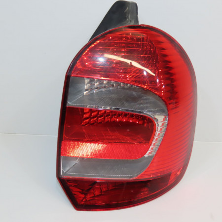 Feu arrière droit occasion RENAULT MODUS Phase 2 01-2008->12-2012 1.5 DCI 75ch 8201012188