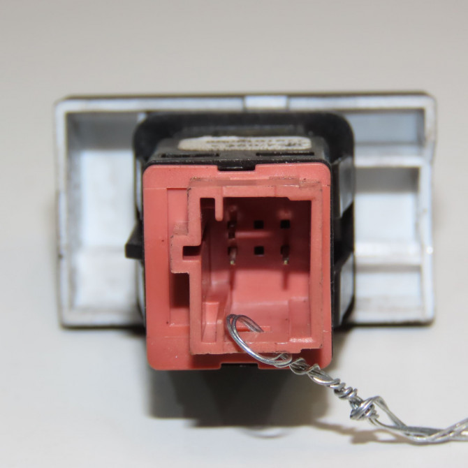 Bouton de warning occasion CITROEN 146 Phase 1 04-1995->04-1999 2.0 BLUEHDI 180ch 98091816ZD 2