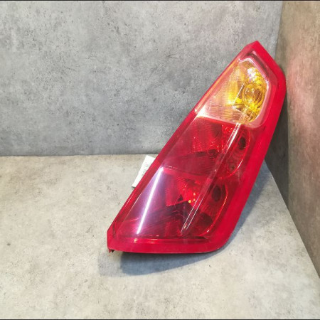 Feu arrière droit occasion FIAT GRANDE PUNTO III Phase 1 09-2005->12-2013 1.3 D MULTIJET 16v 75ch 51701590