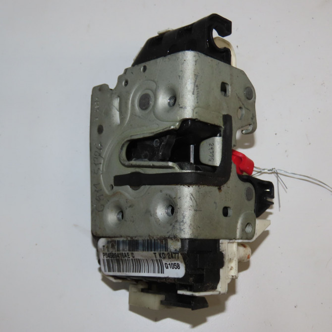 Serrure porte avd occasion JEEP PATRIOT Phase 1 11-2007->12-2010 1