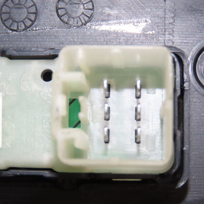 Commande lève-glace porte avant droite occasion JEEP PATRIOT Phase 1 11-2007->12-2010 3