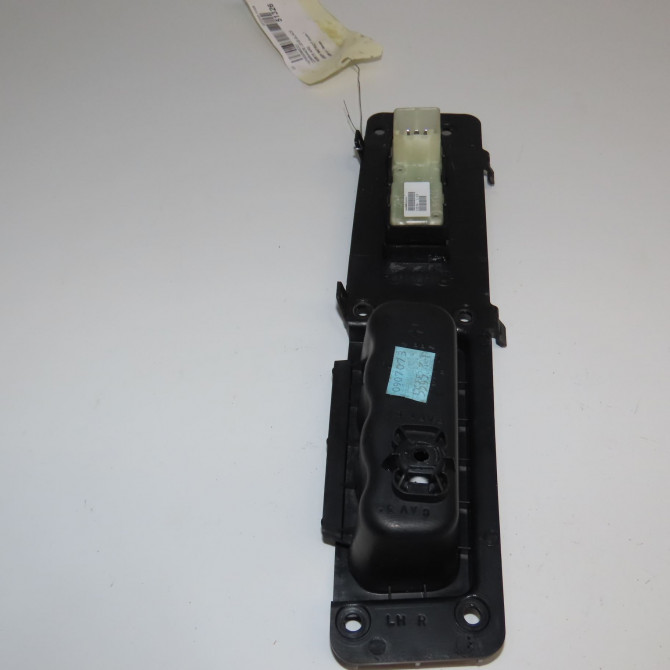 Commande leve-glace porte arrière gauche occasion JEEP PATRIOT Phase 1 11-2007->12-2010 2