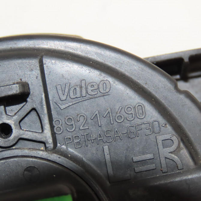 Phare antibrouillard avant gauche occasion PEUGEOT EXPERT III phase 1 03-2016->... 2.0 BLUEHDI 120ch 4