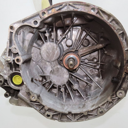 Boîte à vitesse mecanique occasion RENAULT TRAFIC II Phase 1 10-2001->08-2006 1.9 DCI 8v 80ch 7701478258