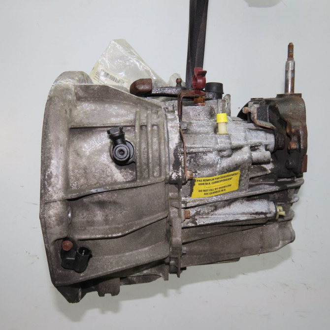 Boîte à vitesse mecanique occasion RENAULT TRAFIC II Phase 1 10-2001->08-2006 1.9 DCI 8v 80ch 7701478258 2