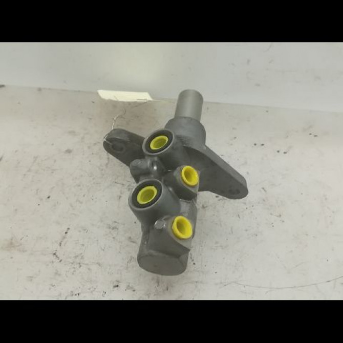 Maitre cylindre occasion CITROEN C4 PICASSO I Phase 1 01-2007->10-2013 1.6 HDi 16v 110ch 4601T1 1