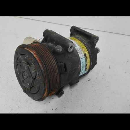 Compresseur air conditionne occasion RENAULT SCENIC II Phase 2 09-2006->04-2009 8200940233