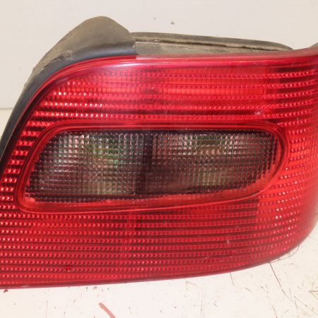 Feu arrière droit occasion CITROEN XSARA Phase 2 09-2000->12-2005 1.6i 16v 6351P0