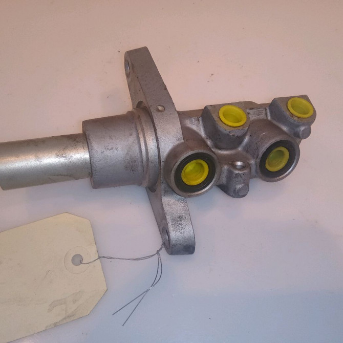 Maitre cylindre occasion CITROEN C4 PICASSO I Phase 1 01-2007->10-2013 1.6 e-HDI 8v 110ch 4601T1 2