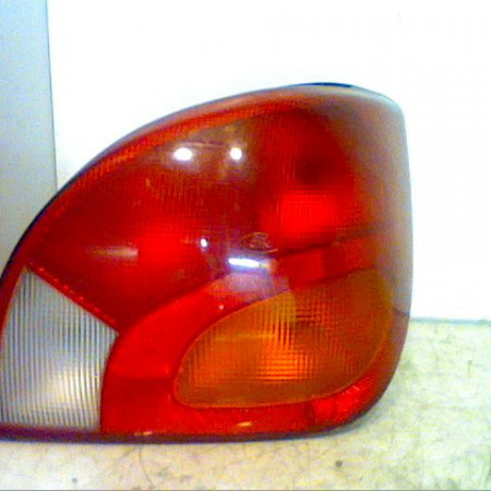 Feu arrière droit occasion FORD FIESTA IV Phase 1 09-1995->09-1999 1.8 D