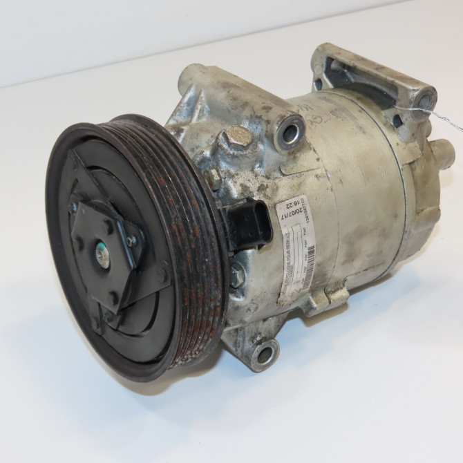 Compresseur air conditionne occasion RENAULT SCENIC II Phase 1 03-2004->09-2006 1.9 DCI 125ch 8200940233 1