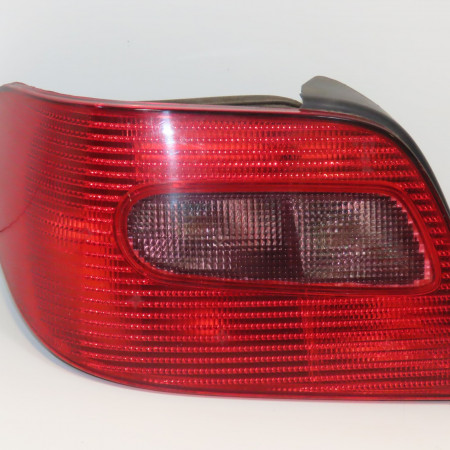 Feu arrière gauche occasion CITROEN XSARA Phase 2 09-2000->12-2005 1.4i 6350P0