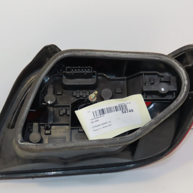 Feu arrière gauche occasion CITROEN XSARA Phase 2 09-2000->12-2005 1.4i 6350P0 2