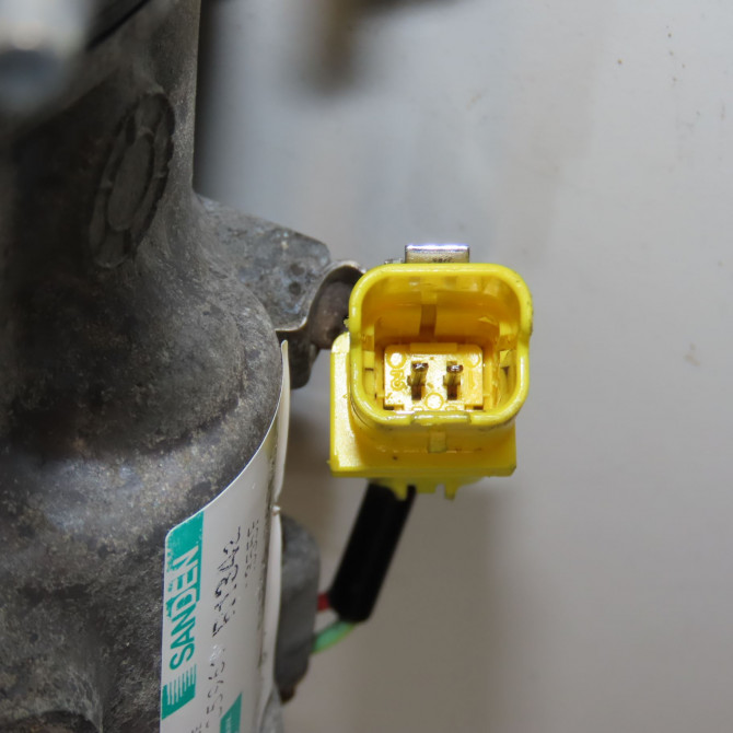 Compresseur air conditionne occasion CITROEN BERLINGO II Phase 1 05-2008->01-2012 1.6 HDI 16v 75ch 9822826880 5